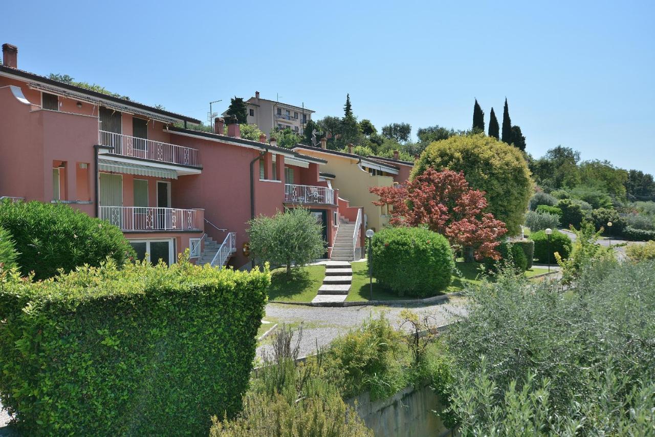 Apartment Joan Miro With Pool Bardolino Exterior foto