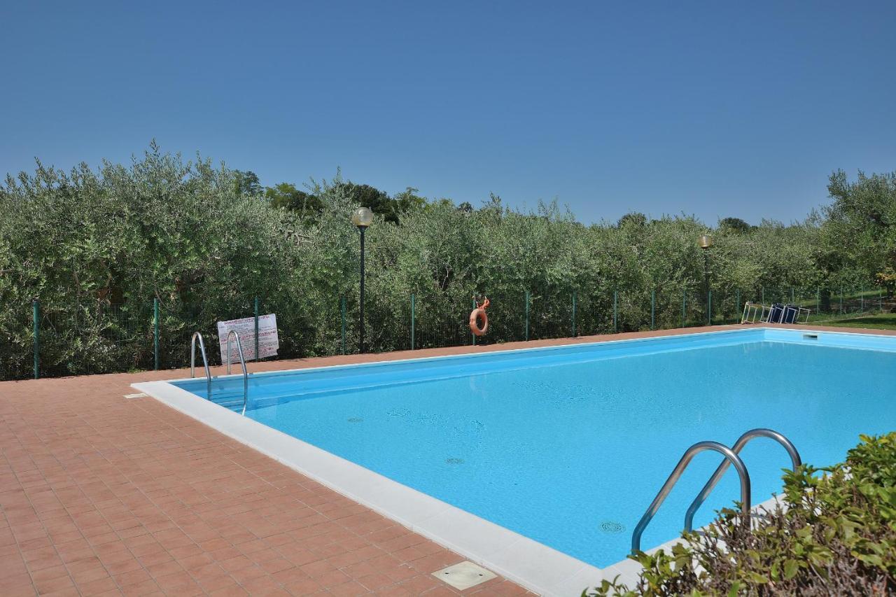 Apartment Joan Miro With Pool Bardolino Exterior foto